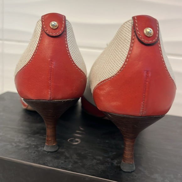 Authentic Gucci kitten heels - Picture 4 of 9